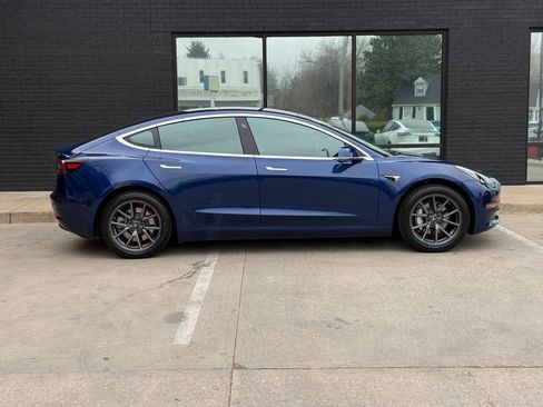 Used 2019 Tesla Model 3 Standard Range Plus RWD image 10