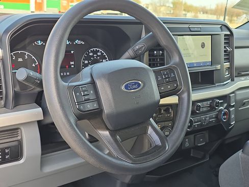 Used 2025 Ford F250 XLT image 14