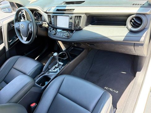 Used 2017 Toyota RAV4 Limited AWD/4WD image 15