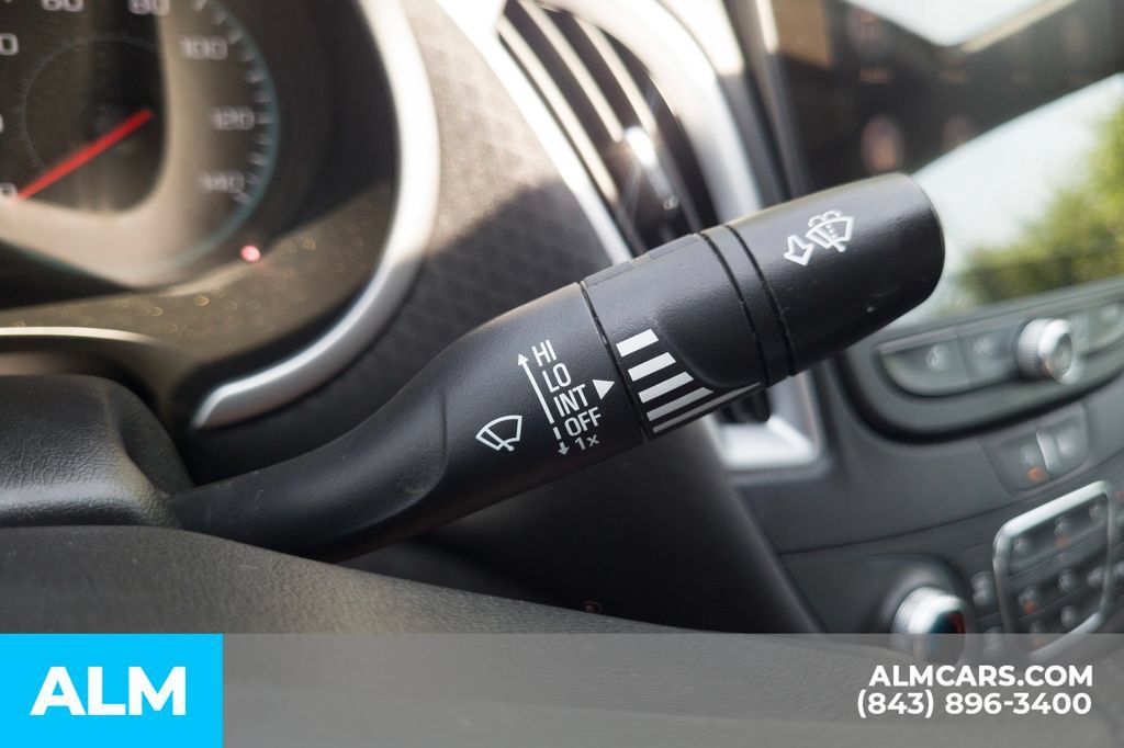 Used 2024 Chevrolet Malibu LT FWD image 30