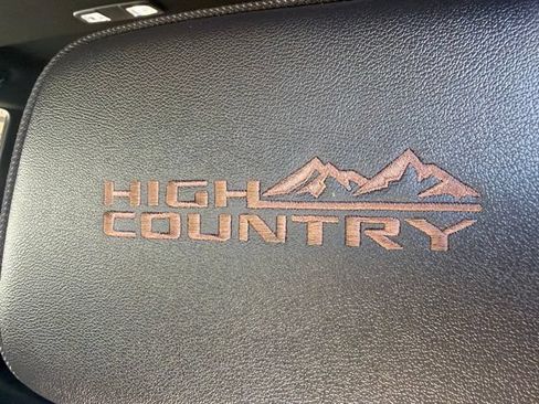 Used 2024 Chevrolet Silverado 1500 High Country AWD/4WD image 21