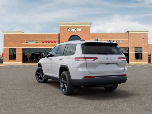New 2026 Jeep Grand Cherokee L Limited AWD/4WD image 3