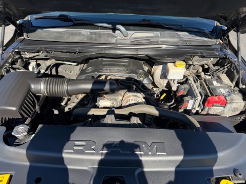 Used 2019 RAM 1500 Laramie w/ Off Road Group image 20