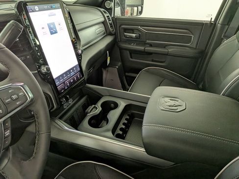 New 2026 RAM 2500 Laramie image 25