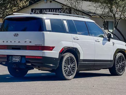Used 2025 Hyundai Santa Fe Calligraphy image 4