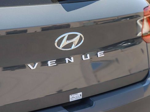 New 2026 Hyundai Venue SEL FWD image 12