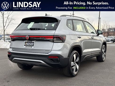 Certified 2025 Volkswagen Taos S image 3