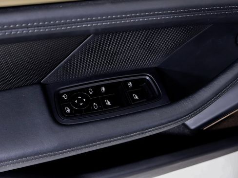 Certified 2021 Porsche Taycan Turbo S image 26