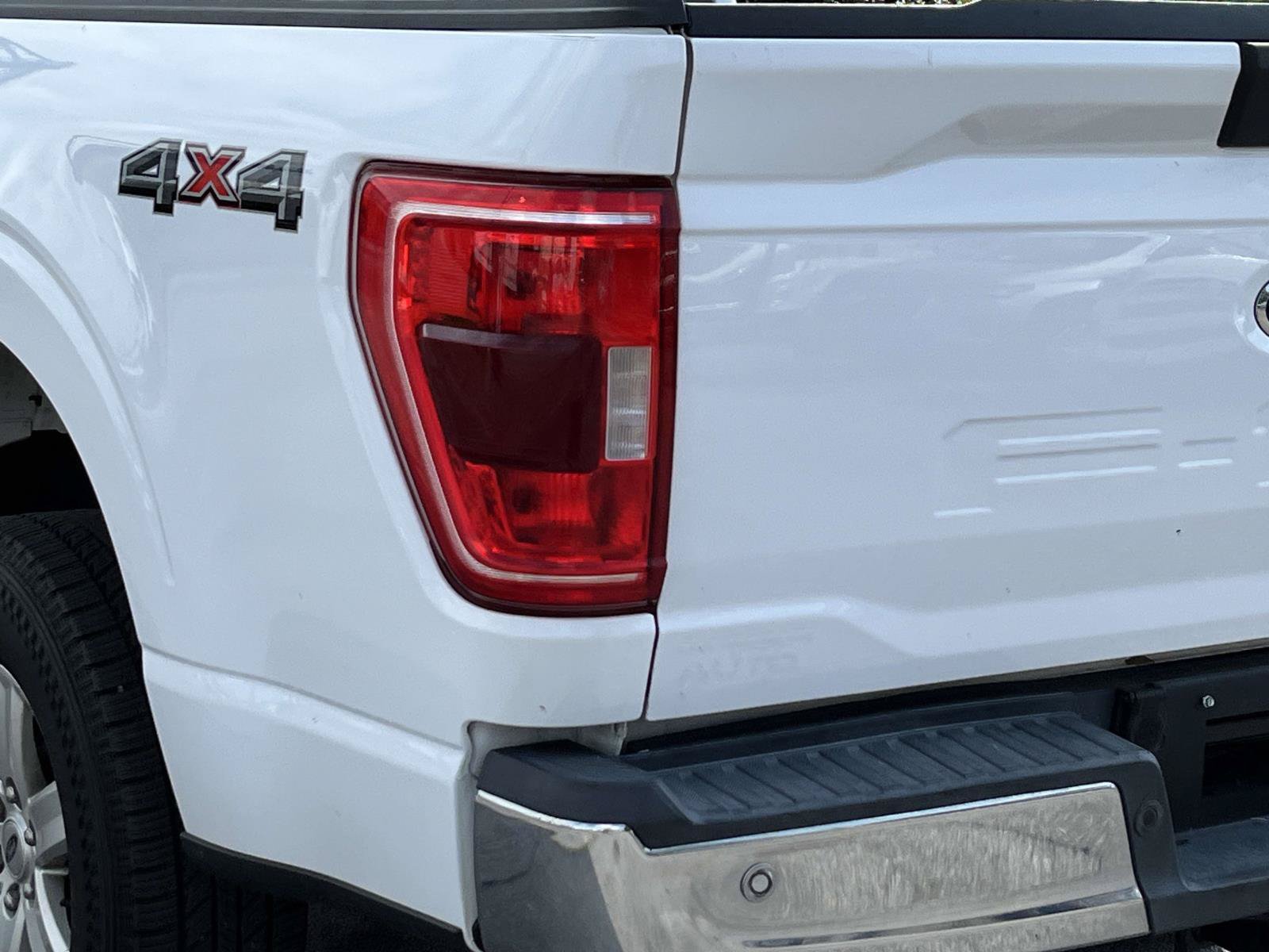 Used 2021 Ford F150 XLT w/ Trailer Tow Package AWD/4WD image 6