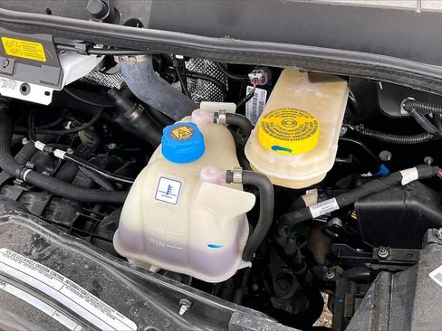 New 2024 RAM ProMaster 2500 w/ Convenience Group image 20