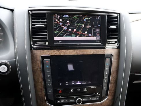 Used 2021 INFINITI QX80 Premium Select w/ All-Season Package image 23