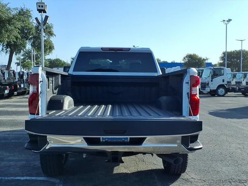 New 2026 Chevrolet Silverado 3500 LT w/ All Star Edition AWD/4WD image 12