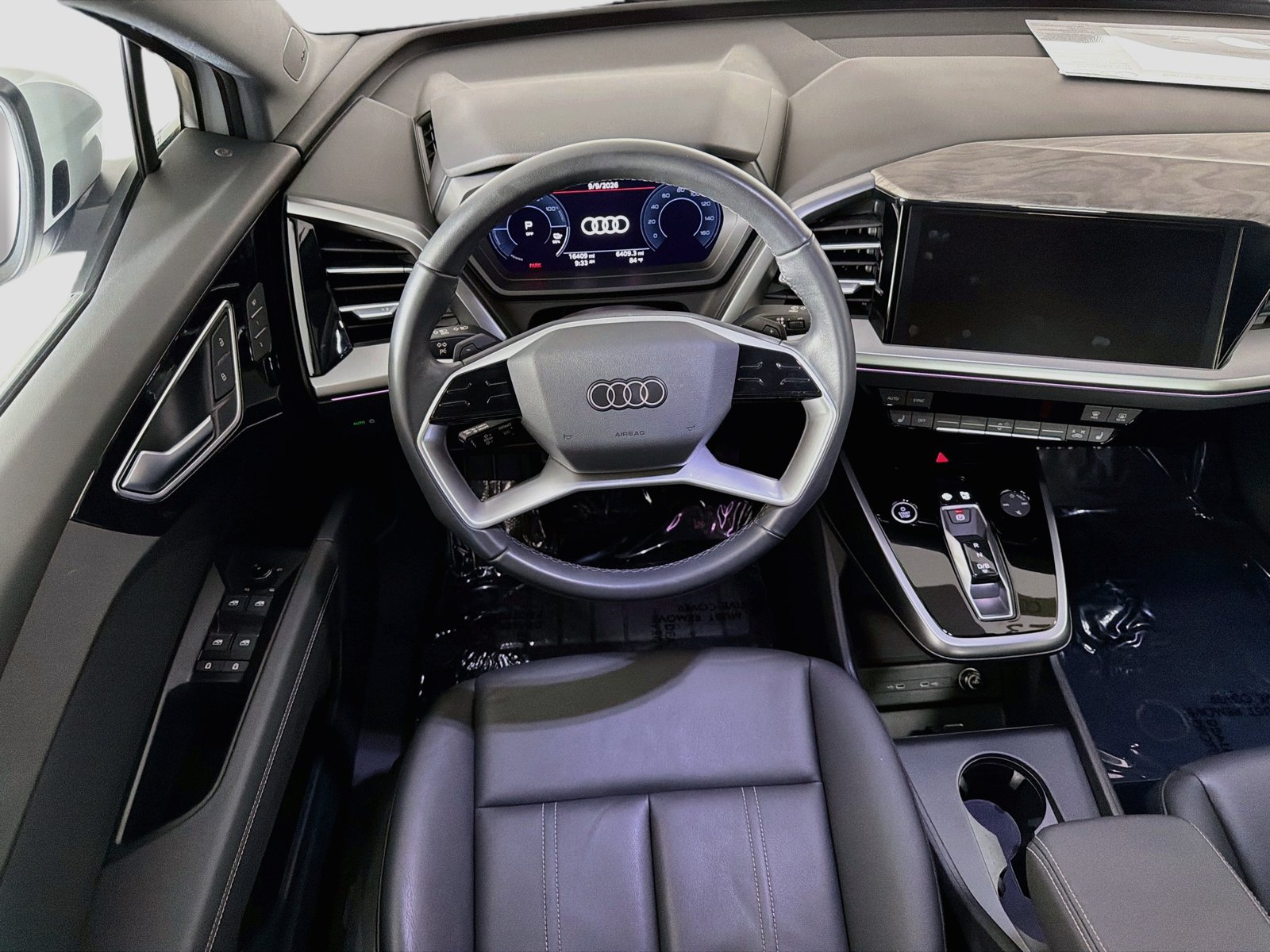 Certified 2023 Audi Q4 e-tron Premium Plus w/ Premium Plus AWD/4WD image 23