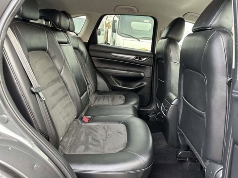 Used 2018 MAZDA CX-5 Touring image 25