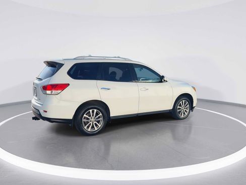 Used 2015 Nissan Pathfinder S FWD image 8