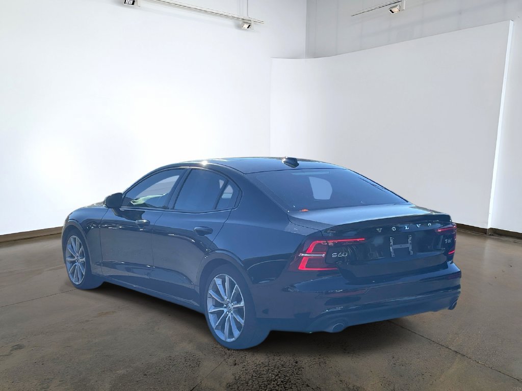 Used 2020 Volvo S60 T6 Momentum w/ Protection Package Premier AWD/4WD image 6