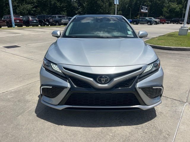 Used 2022 Toyota Camry XSE FWD image 10