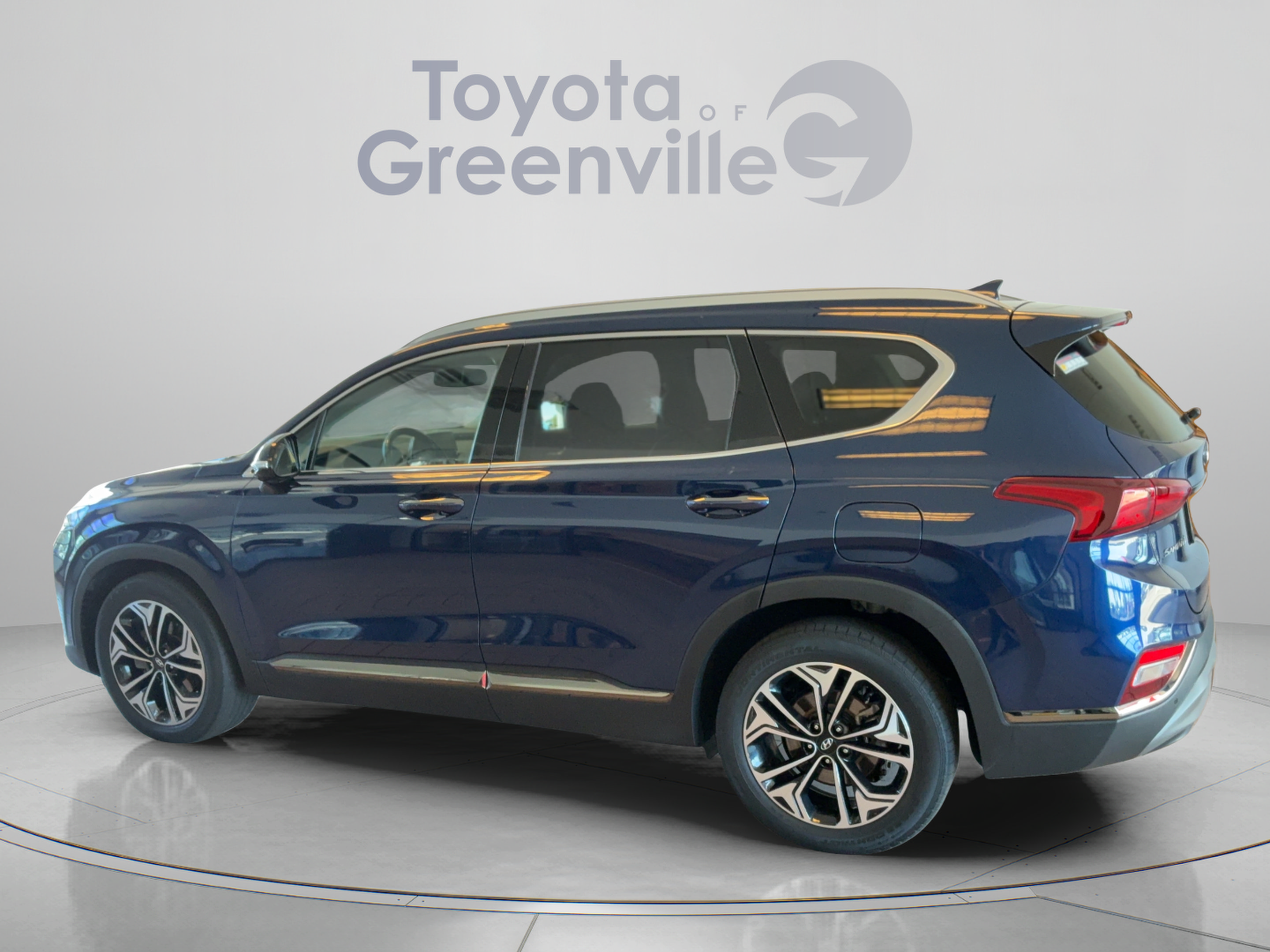 Used 2020 Hyundai Santa Fe Limited AWD/4WD image 4