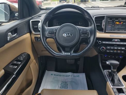 Used 2018 Kia Sportage SX FWD image 16