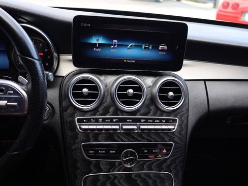 Used 2020 Mercedes-Benz C 300 Sedan w/ AMG Line image 10