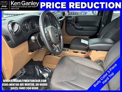 Used 2015 Jeep Wrangler Sahara w/ Connectivity Group image 17