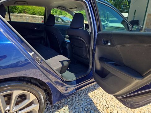 Used 2013 Honda Accord Sport image 20