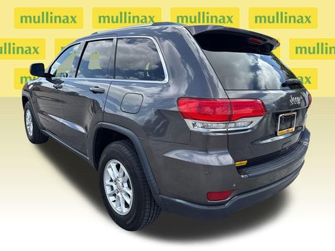 Used 2018 Jeep Grand Cherokee Laredo image 8