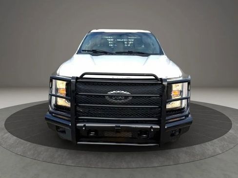 Used 2018 Ford F350 XL w/ Power Equipment Group AWD/4WD image 2