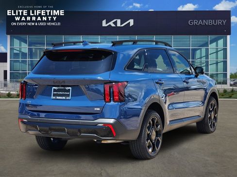 Certified 2026 Kia Sorento X-Line EX AWD/4WD image 5