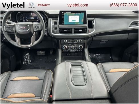Used 2023 GMC Yukon XL AT4 image 13