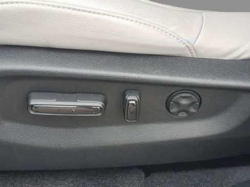 Used 2021 Honda CR-V Touring image 18