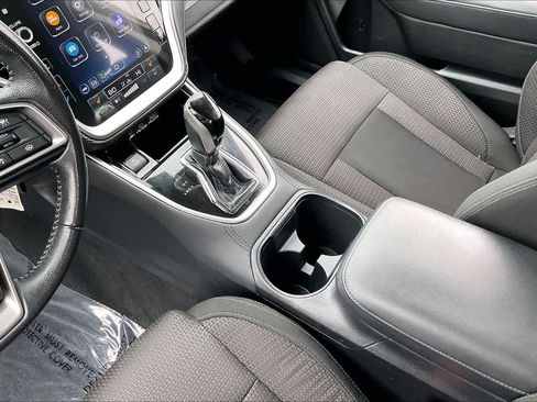 Used 2023 Subaru Outback Premium AWD/4WD image 15