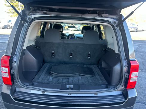 Used 2014 Jeep Patriot Sport w/ Power Value Group image 20