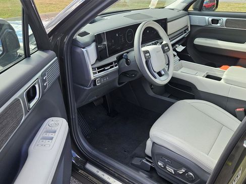 Used 2024 Hyundai Santa Fe Calligraphy image 9