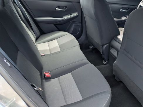 Certified 2023 Nissan Sentra SV FWD image 18