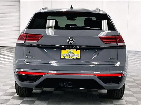 Used 2023 Volkswagen Atlas Cross Sport SEL R-Line AWD/4WD image 5