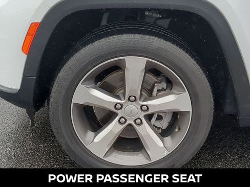 Used 2021 Jeep Grand Cherokee L Limited image 12