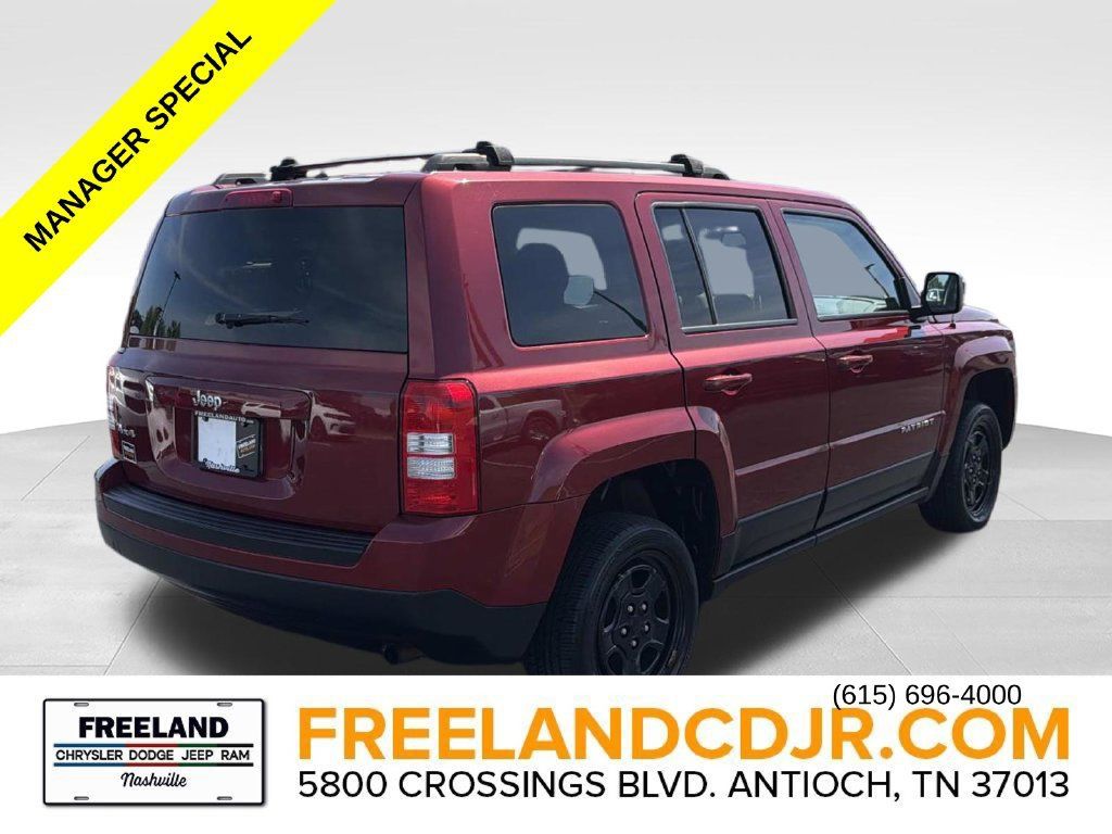 Used 2016 Jeep Patriot Sport w/ Power Value Group AWD/4WD image 3