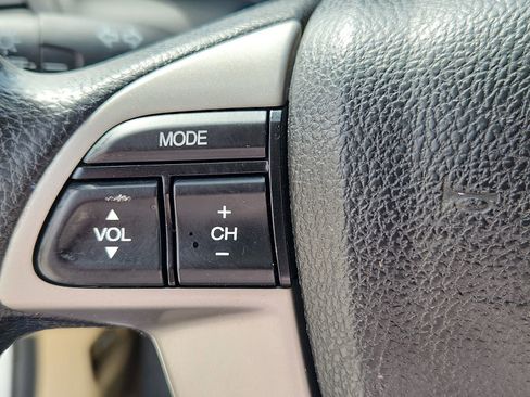Used 2011 Honda Accord LX image 19