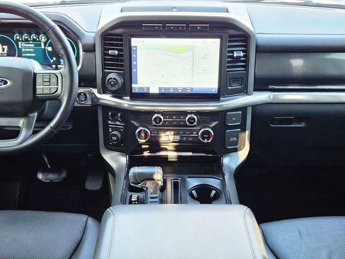 Used 2022 Ford F150 Lariat image 12