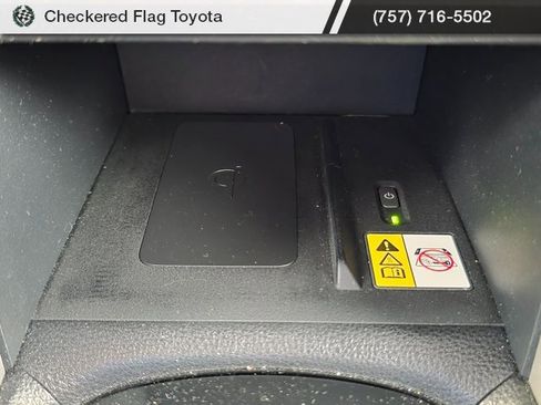 Used 2023 Toyota Corolla Cross LE image 19