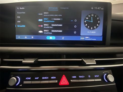 Used 2025 Hyundai Tucson SE image 16