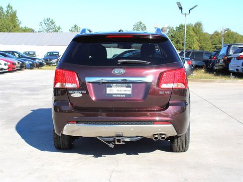 Used 2011 Kia Sorento SX image 6
