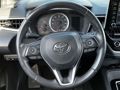 Used 2020 Toyota Corolla SE image 11