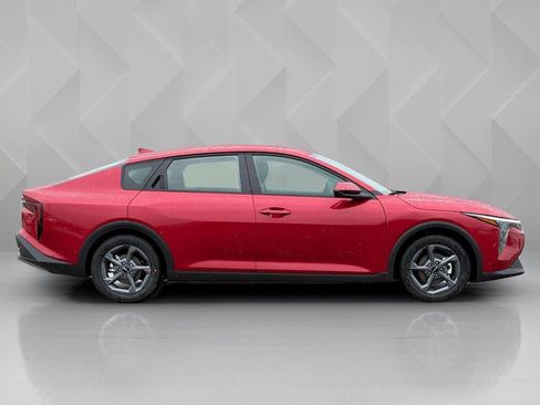 New 2026 Kia K4 FWD image 4