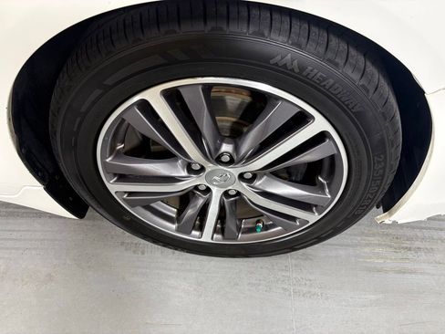 Used 2018 INFINITI Q50 Luxe w/ Sensory Package (Luxe) RWD image 10