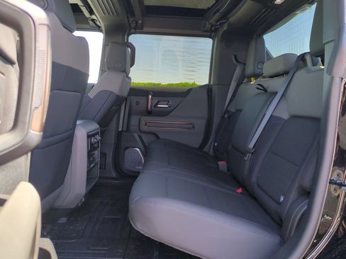 Certified 2025 GMC Hummer EV 3X w/ Extreme Off-Road Package AWD/4WD image 29