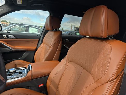 New 2026 BMW X7 xDrive40i w/ Executive Package image 21
