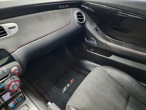 Used 2012 Chevrolet Camaro ZL1 RWD image 12