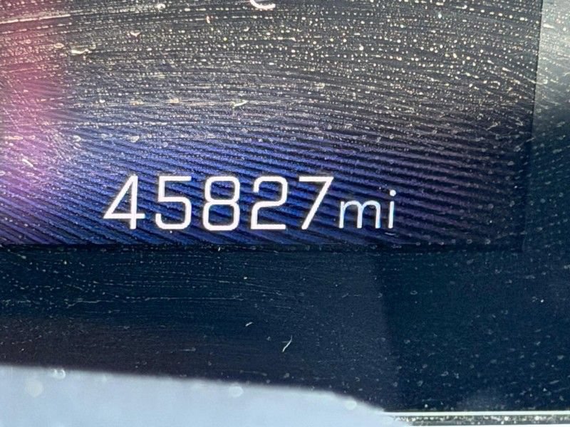 Used 2025 Chevrolet Trax LT FWD image 18